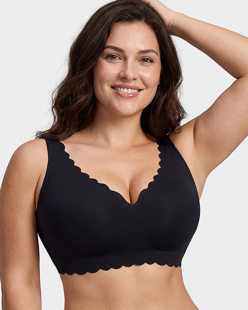 Deep V Seamless Scalloped Wireless Lift Bra Main image