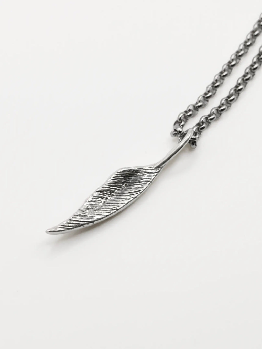 Hane Pendant