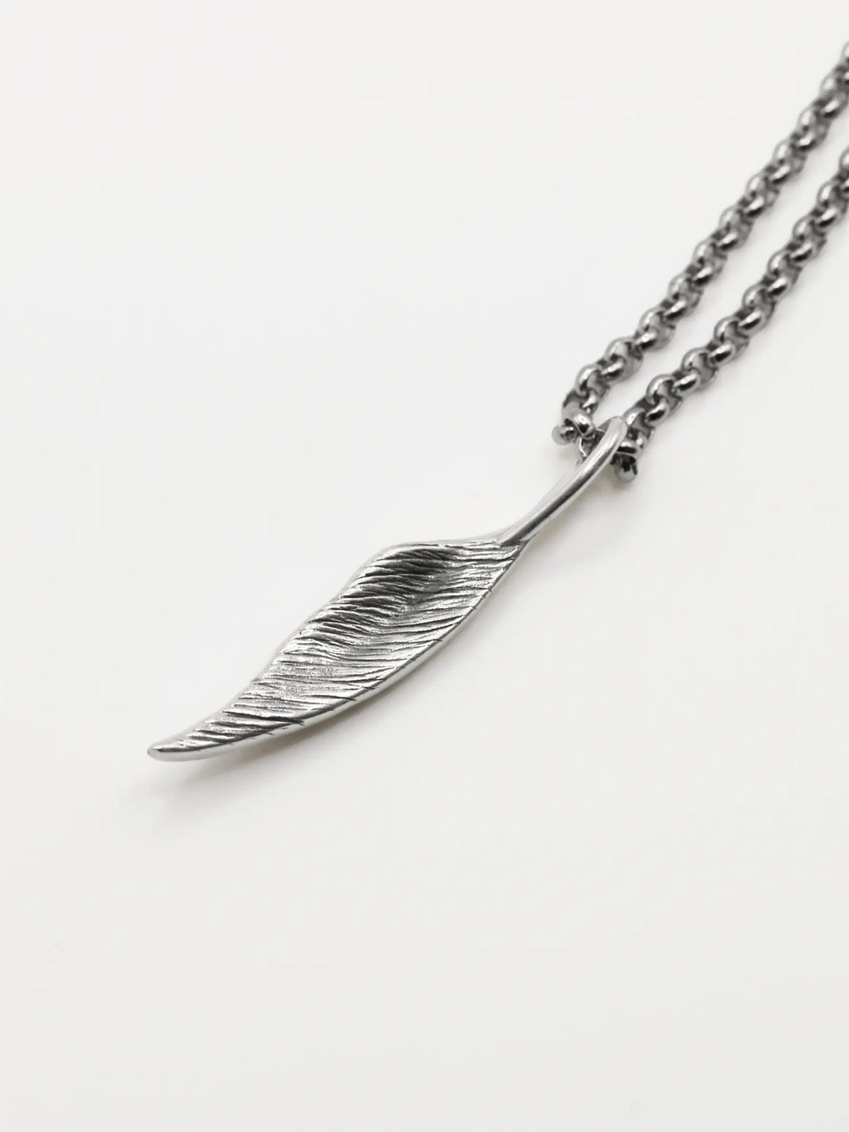 Hane Pendant