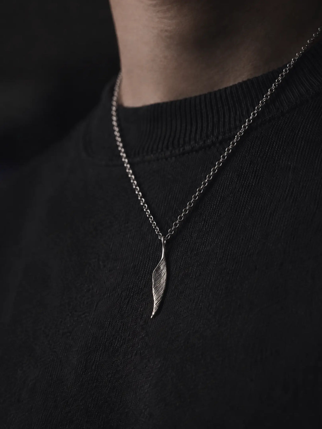 Hane Pendant