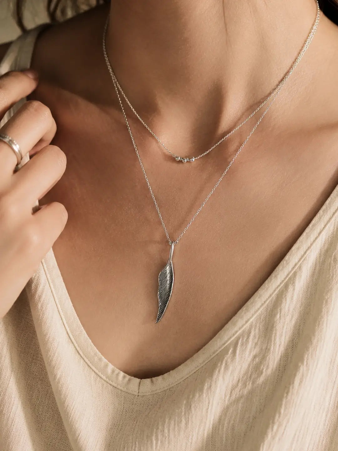 Hane Pendant