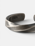 Nagare Ring