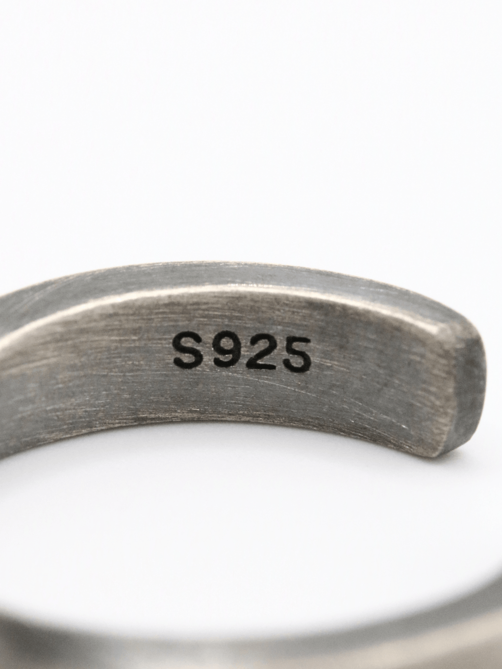 Nagare Ring