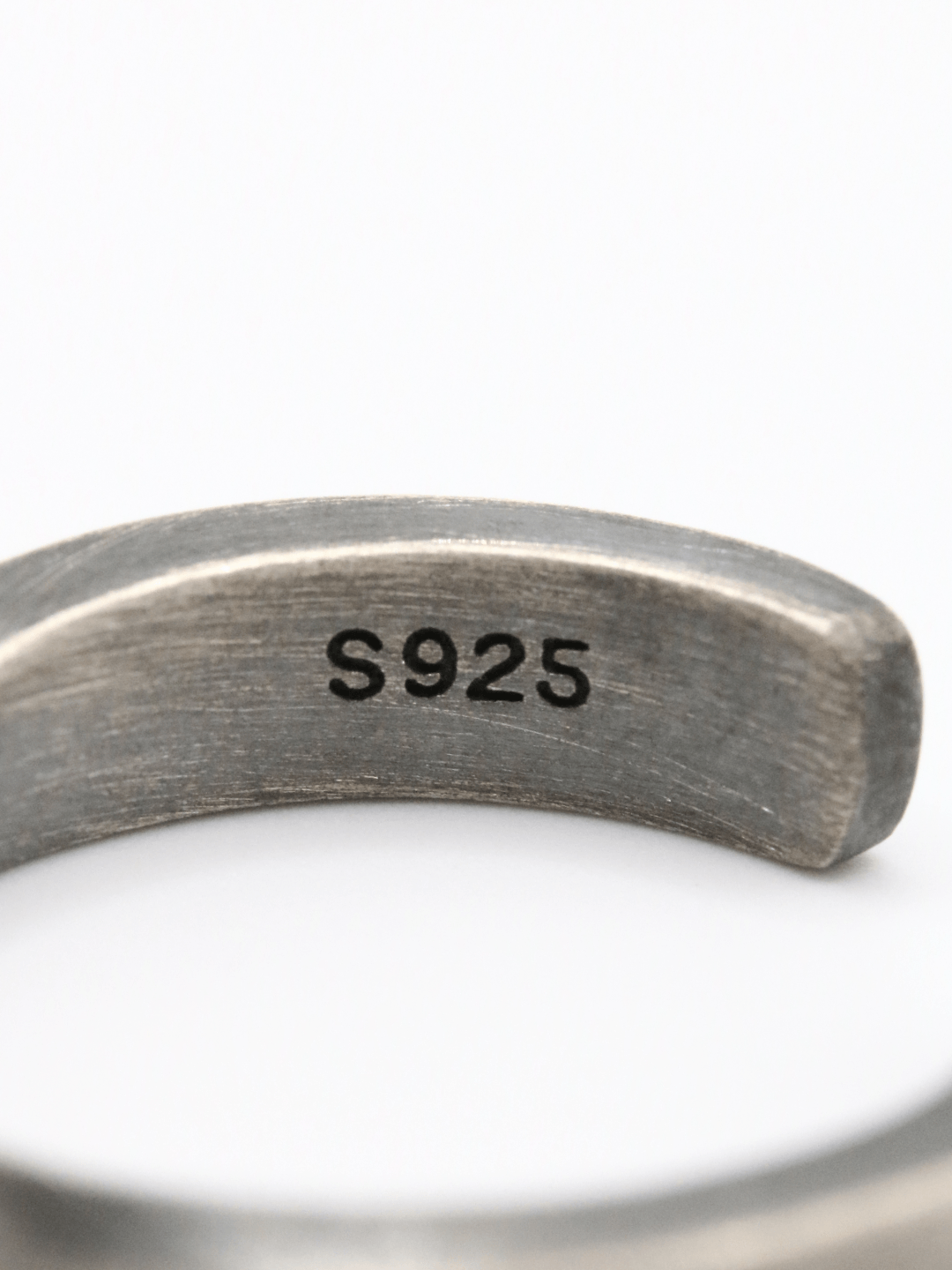 Nagare Ring