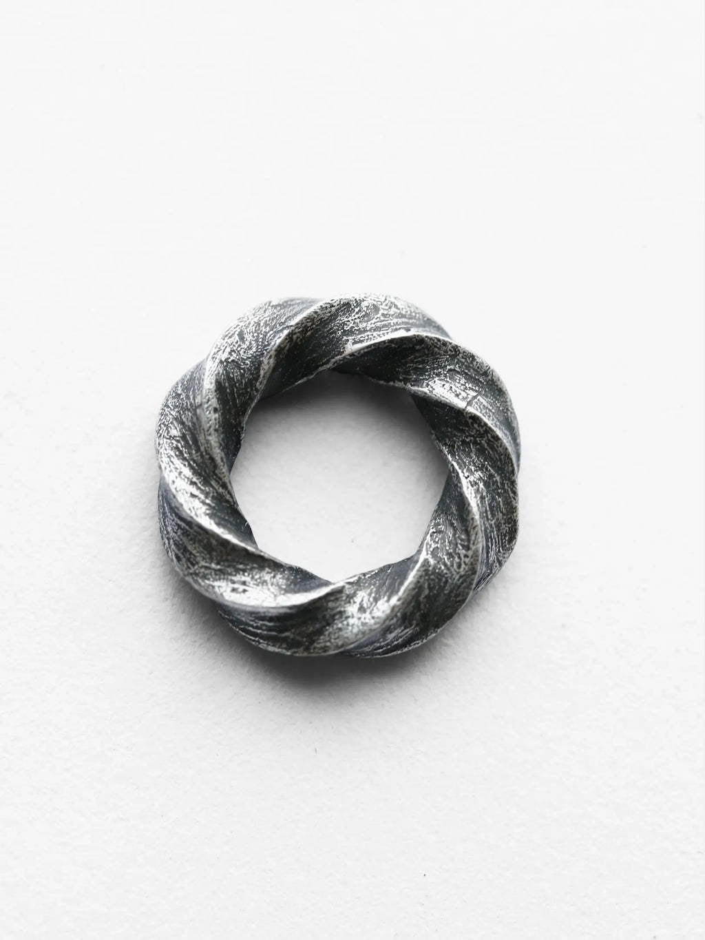 Nagare-En Pendant