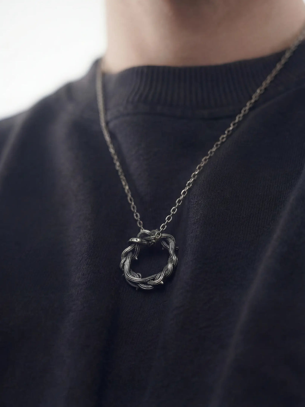 Toge Pendant
